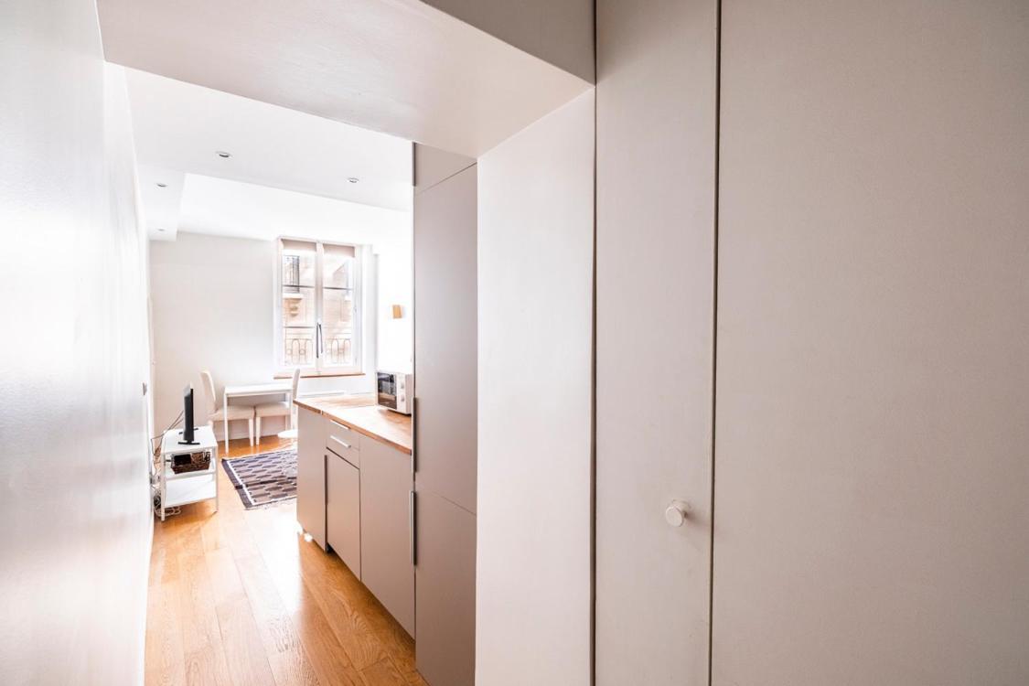 Ciseaux 3f - Saint Germain Des Pres - Bail Mobilite Apartment